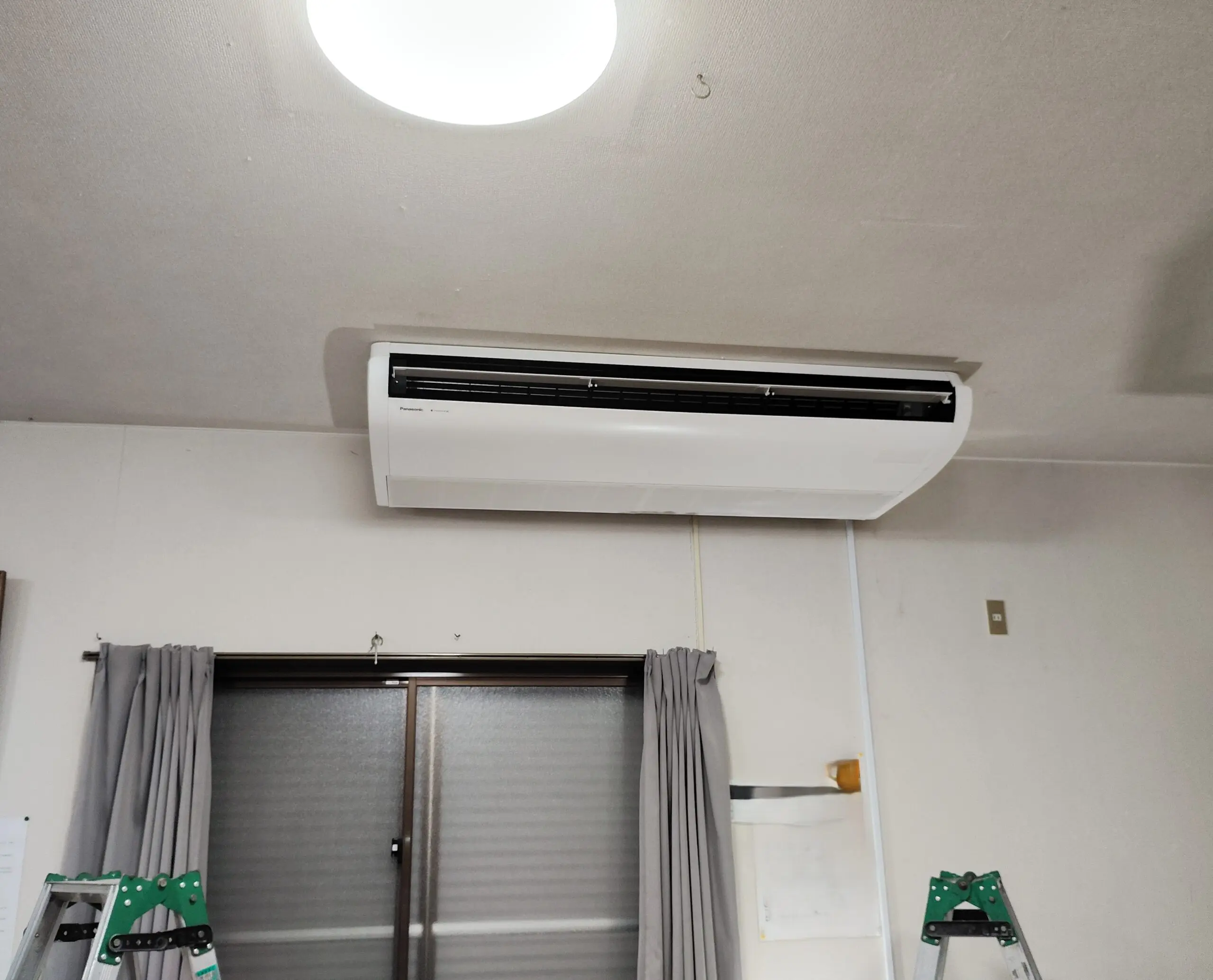 スライダー画像1枚目